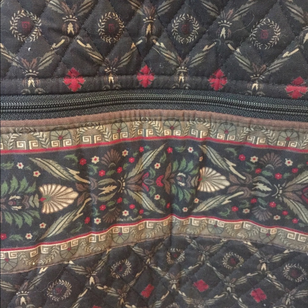 Vera Bradley "Laurel” garment bag
